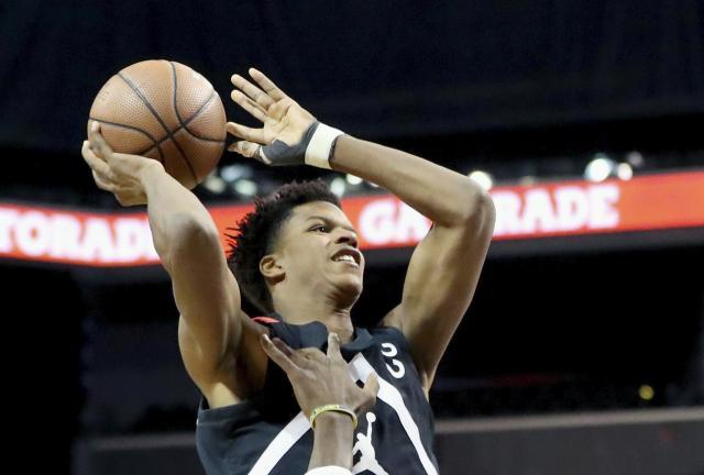 九游娱乐-湖人新秀谁出头？两大名宿之子上线 小皮蓬被看好