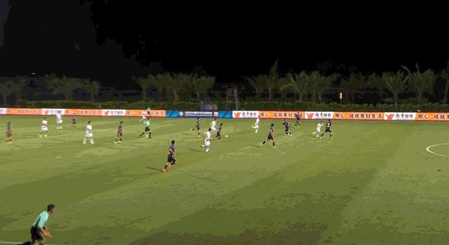 1656422394719098769.gif 九游娱乐入口-【中超】林良铭传射阎相闯破门 广州城0比3大连人