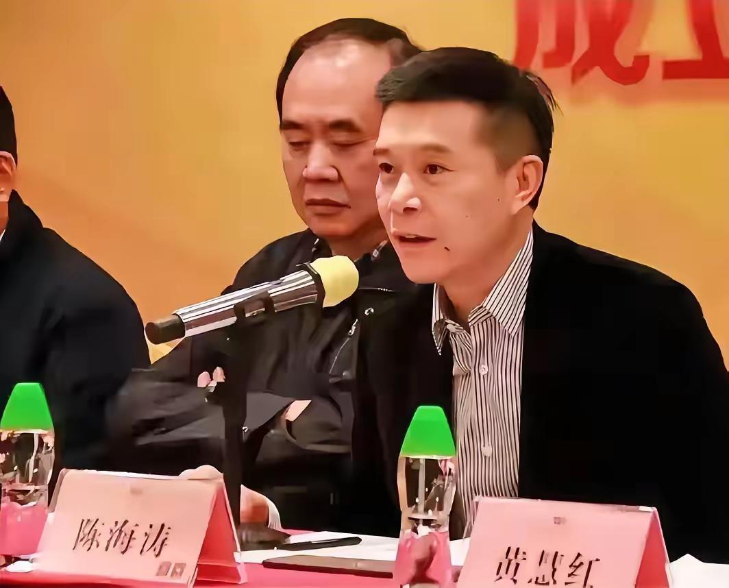 九游娱乐官网-杜锋官宣新职位！正式回应下课传闻，陈老板力挺，朱芳雨站队