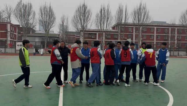 九游娱乐-北京市东方德才学校2026年高中部足球班超联赛正式开幕