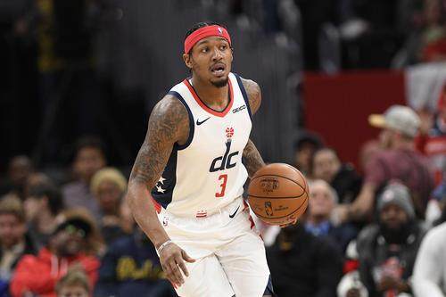 【人物】天才少年终遇挫折 东契奇能否走出困境？