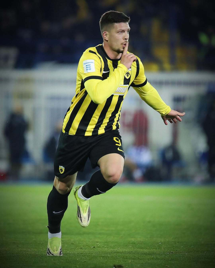 九游娱乐下载-希腊超约维奇梅开二度，雅典AEK客场2：2战平阿特罗米托斯|尼古拉·约维奇|全场_新浪体育_新浪新闻