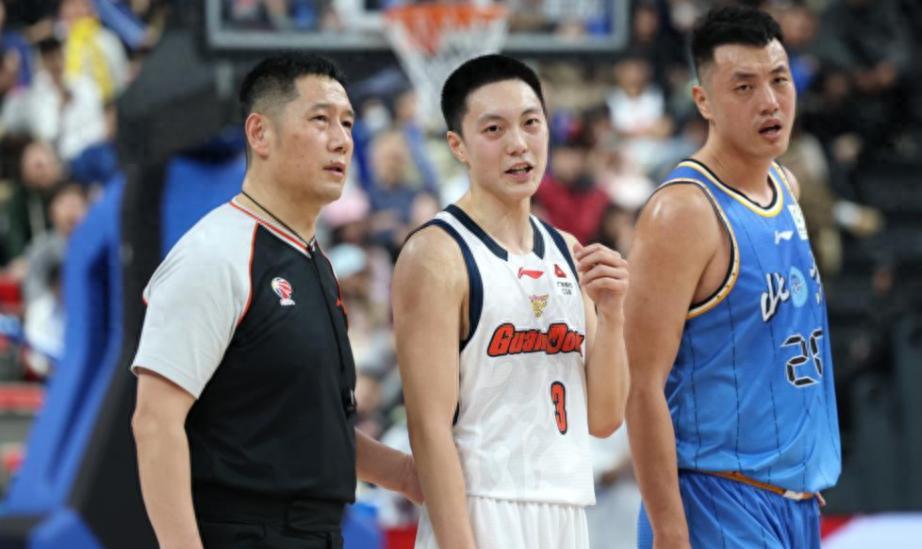 九游娱乐入口-杜锋不再隐瞒!赛后回应广东男篮输球原因,原来伤病只是冰山一角