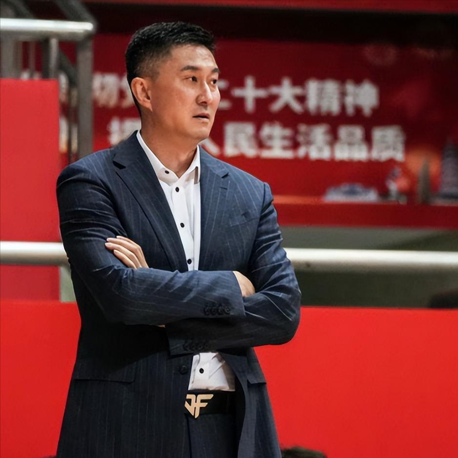 九游娱乐入口-杜锋不再隐瞒!赛后回应广东男篮输球原因,原来伤病只是冰山一角
